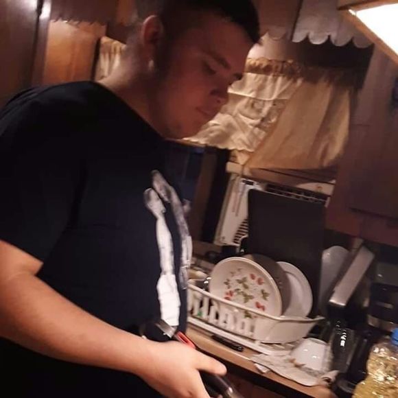 Meet your Posher, Alex - Picture 1 of 1